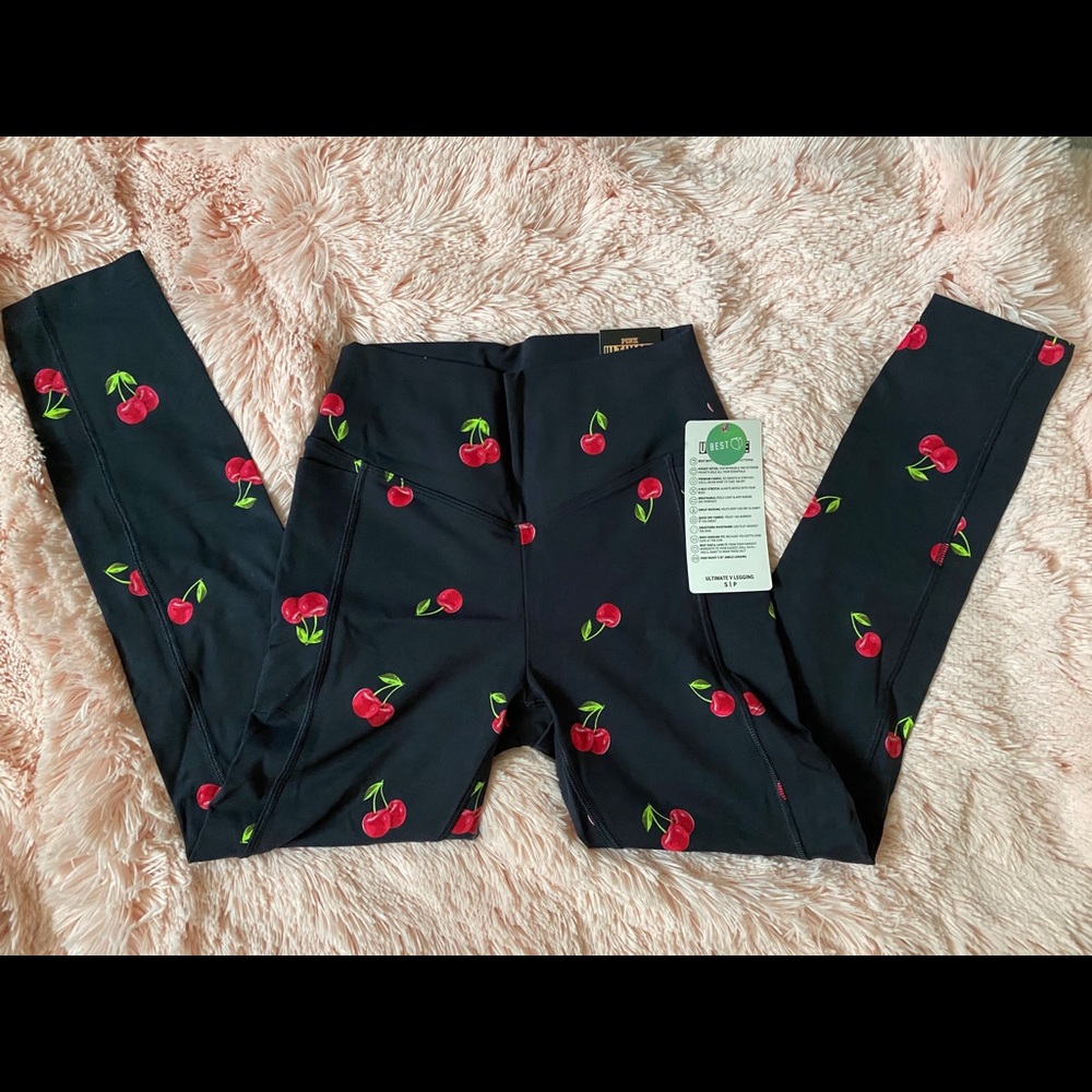 Victoria’s Secret Pink Leggings